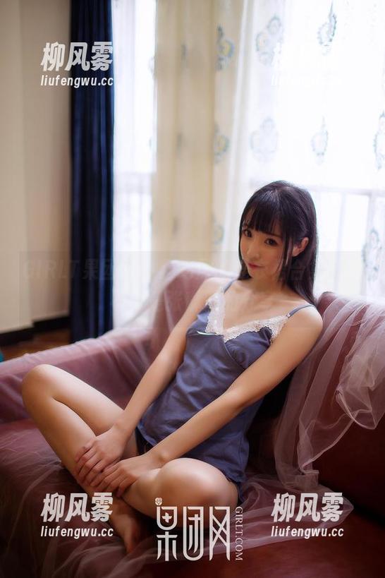 GIRLT果团网 - 狗吃屎的连衣裙合集，哦不，是张琳熙的分享