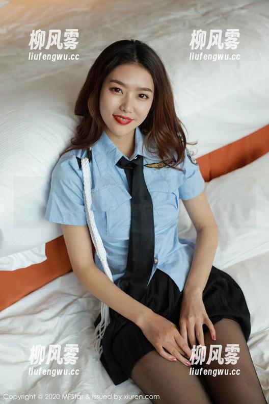 MFStar模范学院 - 分享一下薛琪琪的写真，你会发现女神也有些满眼迷茫