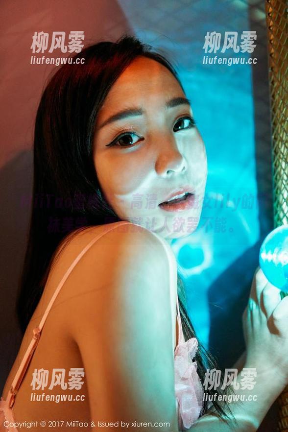 MiiTao蜜桃社 - 高清、小魔女lily的网袜美学，原图就让人欲罢不能。