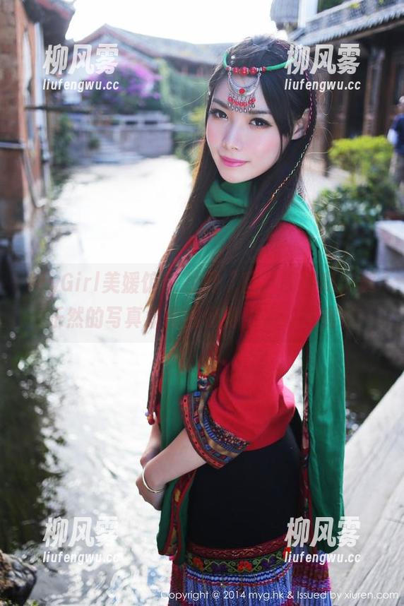 MyGirl美媛馆 - 拉开“腿”的距离，黄乐然的写真集原图值得你停下来看。