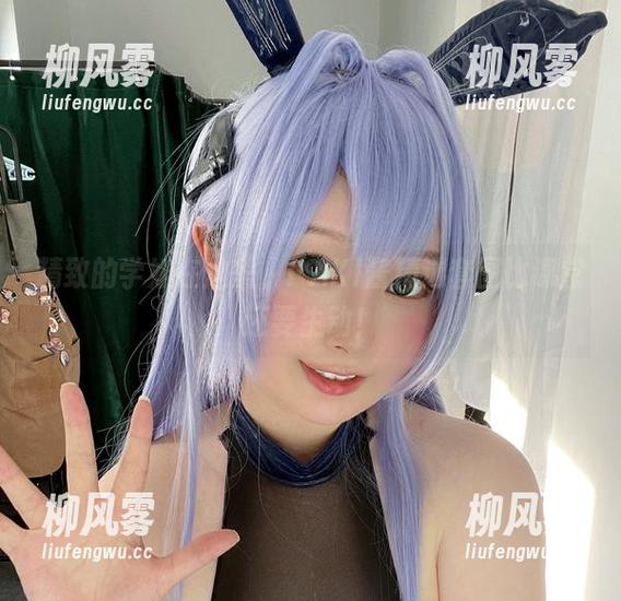 精致的学姐在这里，PAKI酱精选套图比课堂还要生动！