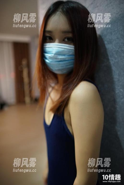 红色蕾丝，ROSI的高清套图让我心里小鹿乱撞。
