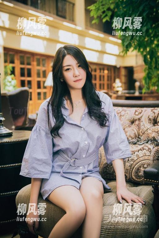 TouTiao头条女神 - 樊安妮眼镜图集：眼镜架上的“好戏”，值得期待～