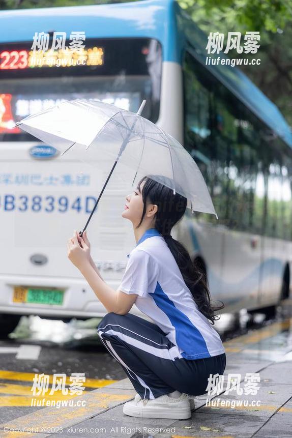 Xiuren秀人网 - Jennifer小若的泳装套图，有多少人忍不住想下载呢？