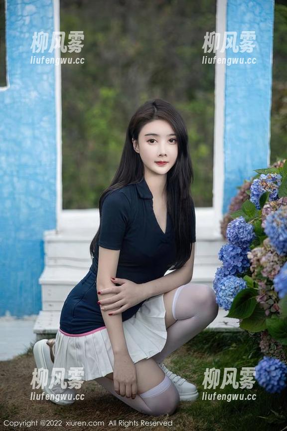 Xiuren秀人网 - 透明写真合集：想做你的猫出门不带影子！
