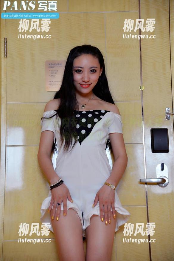 pans - 微妮内衣美图合集，一种让人想偷偷的美好。