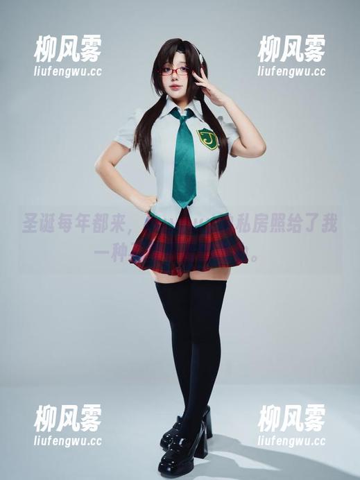 圣诞每年都来，puypuy的私房照给了我一种不得不看的理由。