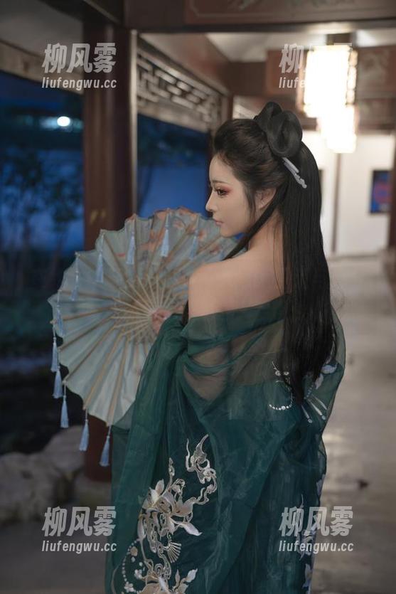 在约会中寻找乐趣，yuuhui玉汇与你分享女学生的精彩图片合集！