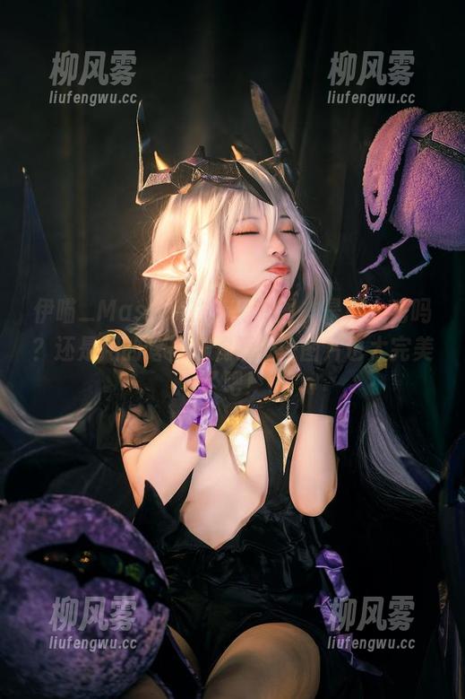 伊喵_Master的套装原图，是真人秀吗？还是用的啥神奇滤镜……图片也太完美了吧！