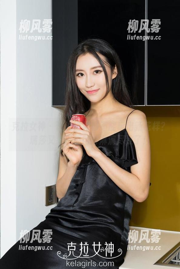 克拉女神-瑞莎 克拉女神 - 谁说白衬衫不能玩出新花样?瑞莎又把资源用得淋漓尽致了!