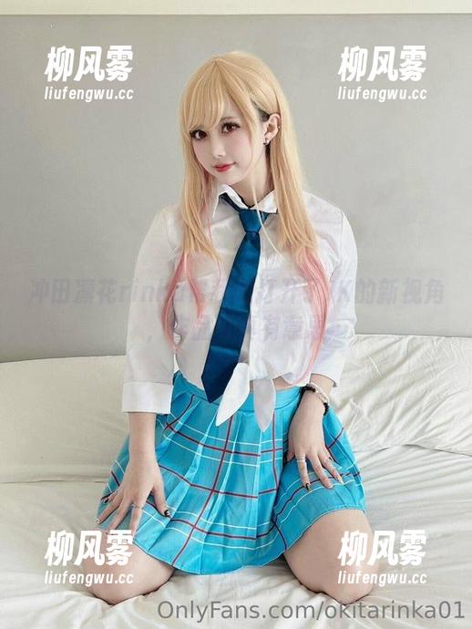 冲田凛花rinka帮我们打开了JK的新视角，作品可真有意思