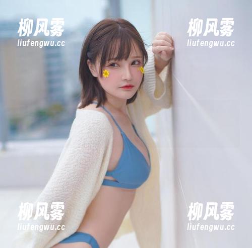 千夜未来 眼镜与千夜未来的奇妙碰撞,原图和图集里藏着你想要的线索?
