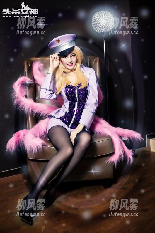 头条女神 - 周治宇的校服写真更新：这回我考虑换个发型。