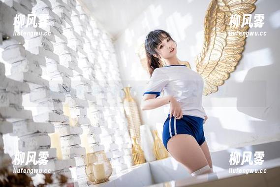 美图翻腾！奇行家狗崽黑白无相，这脑洞真香！