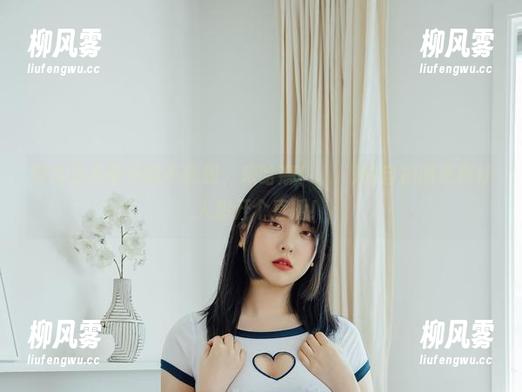 别以为无圣光就不亮眼，宋哈娜(송하나)的自拍图集真让人想开个直播！