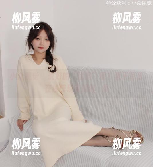小众视觉 - 说好的“优雅”呢？惠子写真在线惊现高跟鞋囧境