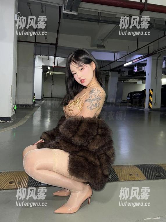 微密圈 - 小优优子在线：这只牛牛真有个性，果然高清好过穿衣镜！