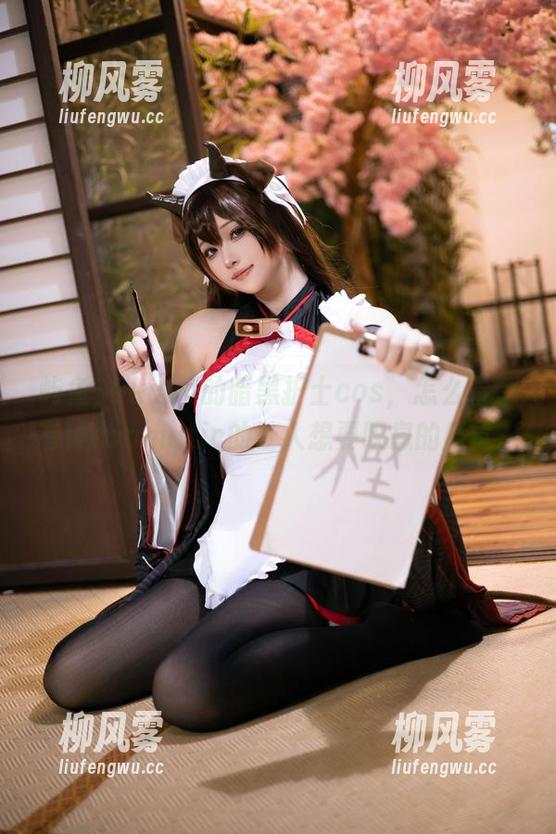 屿鱼yukako 屿鱼yukako的暗黑护士cos,怎么看都有种dramatic的让人想要叹息的感觉。