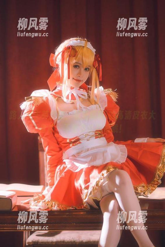 路人女主英梨梨，星黛鹿鹿i的高清皮衣大盘点，不看你会后悔哦！