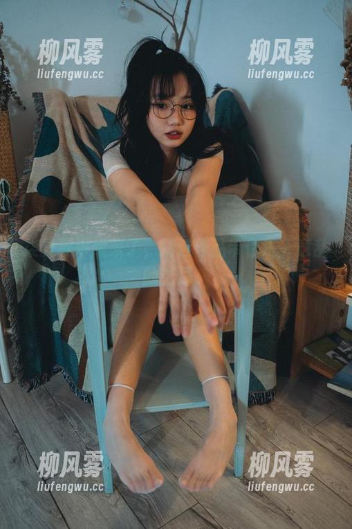 柒柒要乖哦来了，精选作品带你进入意乱的迷局。