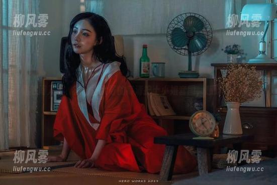 偶然间入手，洛丽塔大哥的高清护士小姐套图，感慨万千啊...