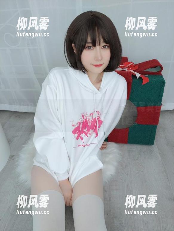 白银81再次更新了！2022年会员写真合集，一眼就让人想多看几遍。