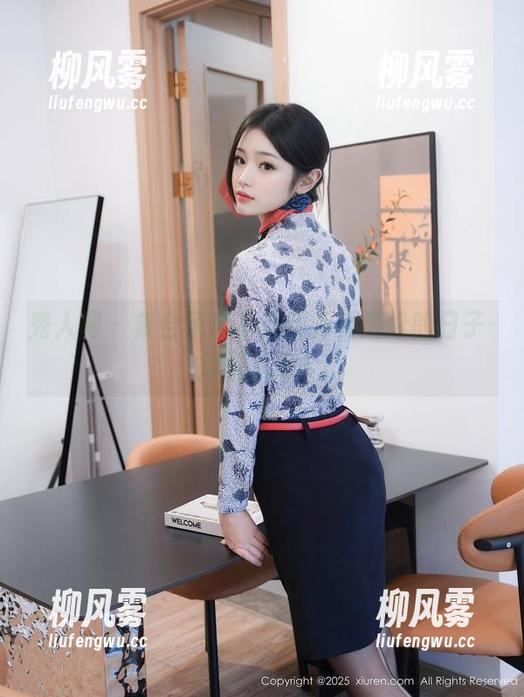 秀人网 - 集合了所有奶芙乔乔游泳的日子-泳装大赏！