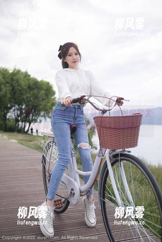 秀人网 - 桓淼淼的居家福利，图包内容太令人诧异了，难道我看了穿搭指南？