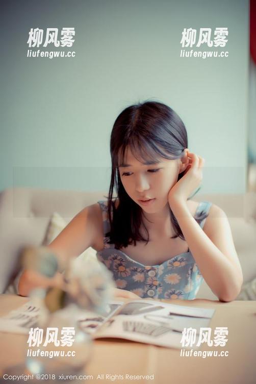 秀人网 - 黑丝又来了，快来打卡陈茜妮zoe的原图，听说今天免费送福利！