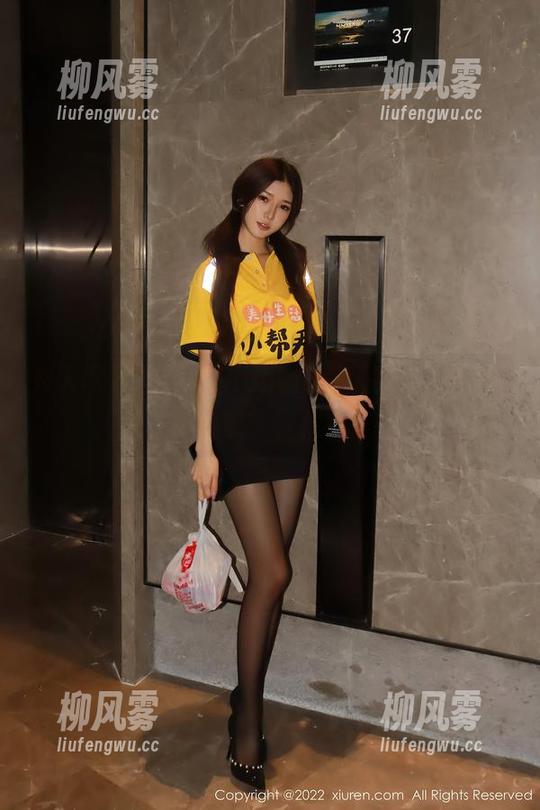 秀人网 - 鱼子酱Fish的修女写真，精选到让人想多看几眼！