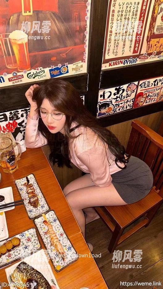 微密圈 - 酒红色的谜～让轩子巨2兔为你开一扇梦之窗的新写真作品集！