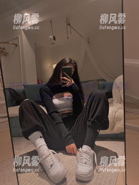 微密圈 - 说好的只是红色兔子，陈佩奇全套写真中的奇异组合！