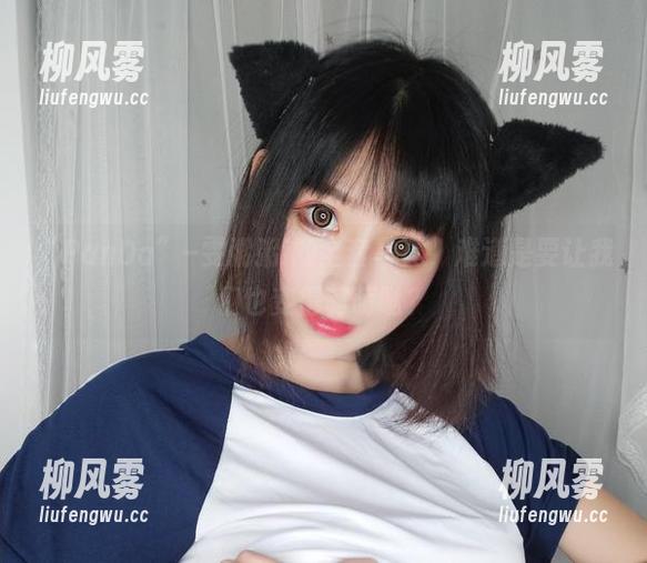 雯粥粥i “PanDa”–雯粥粥i的全套写真,难道是要让我们也变得萌萌哒?