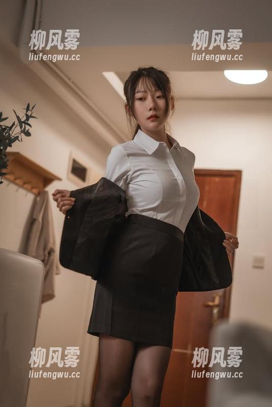 香草喵露露的修女精选——神父都忍不住多看几眼！