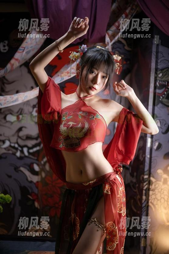 香草喵露露写真合集：小心，这可爱可能会让你上瘾！